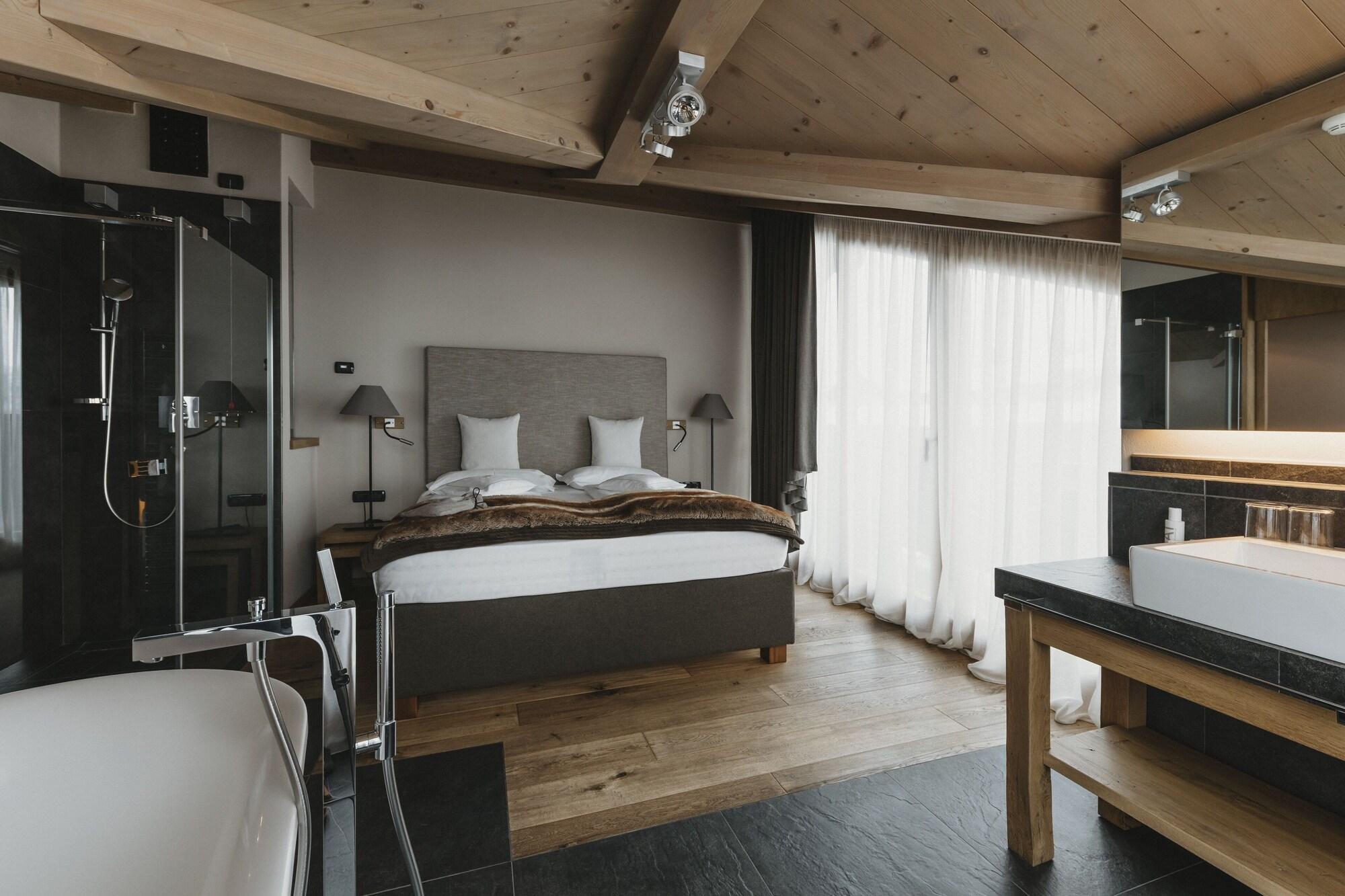 Eco & Wellness Boutique Hotel Sonne リヴィーニョ エクステリア 写真