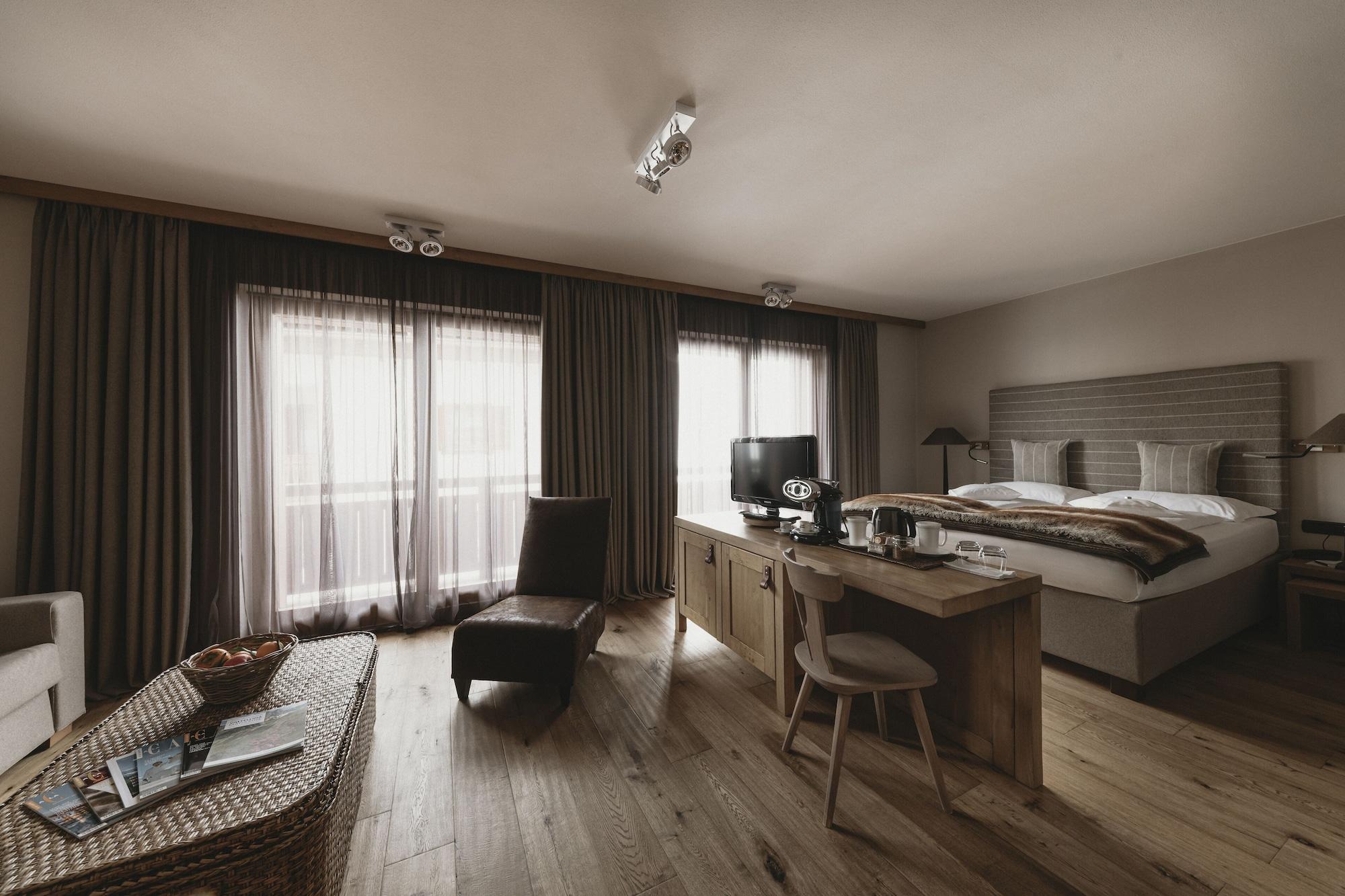 Eco & Wellness Boutique Hotel Sonne リヴィーニョ エクステリア 写真