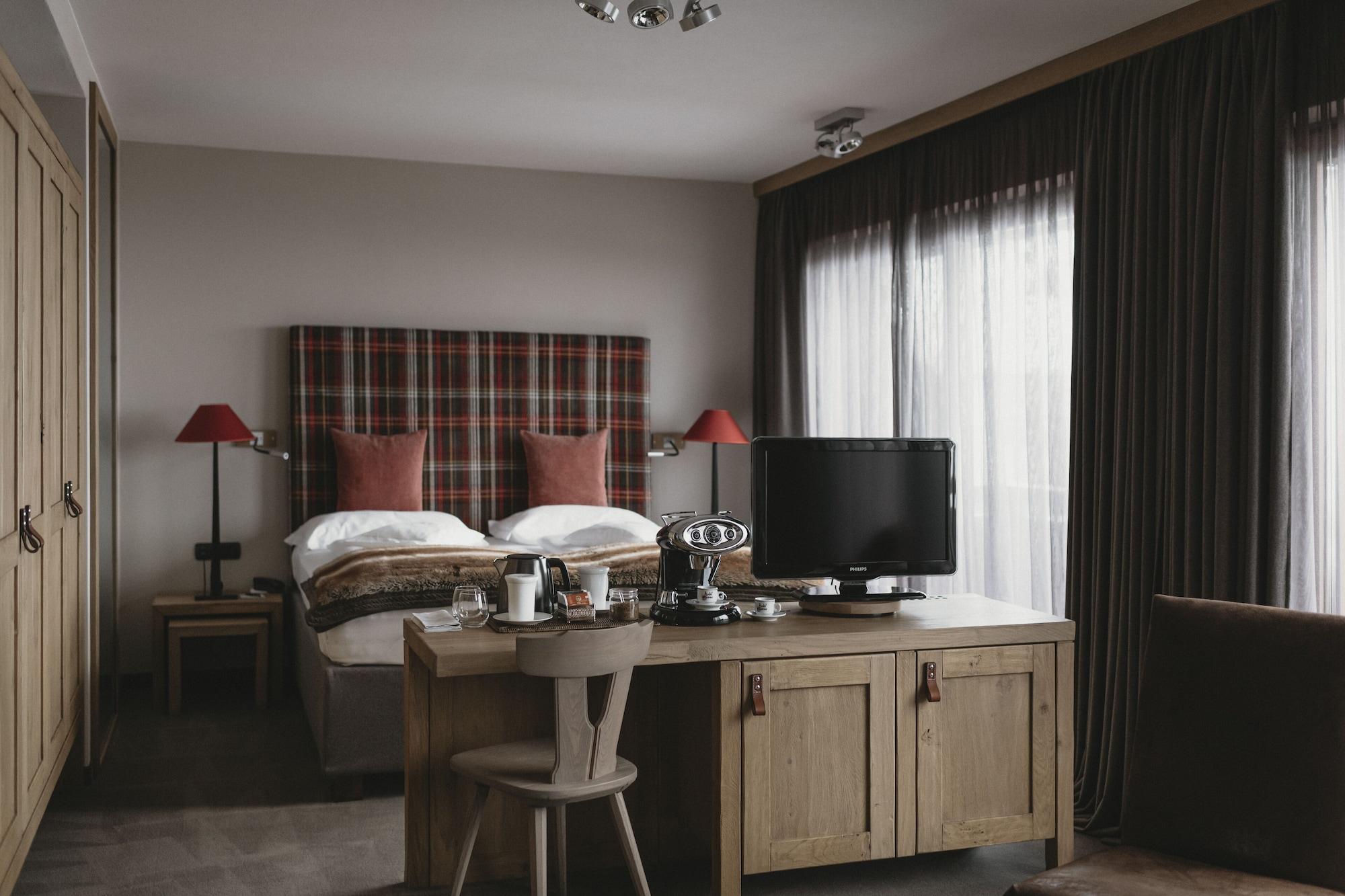 Eco & Wellness Boutique Hotel Sonne リヴィーニョ エクステリア 写真