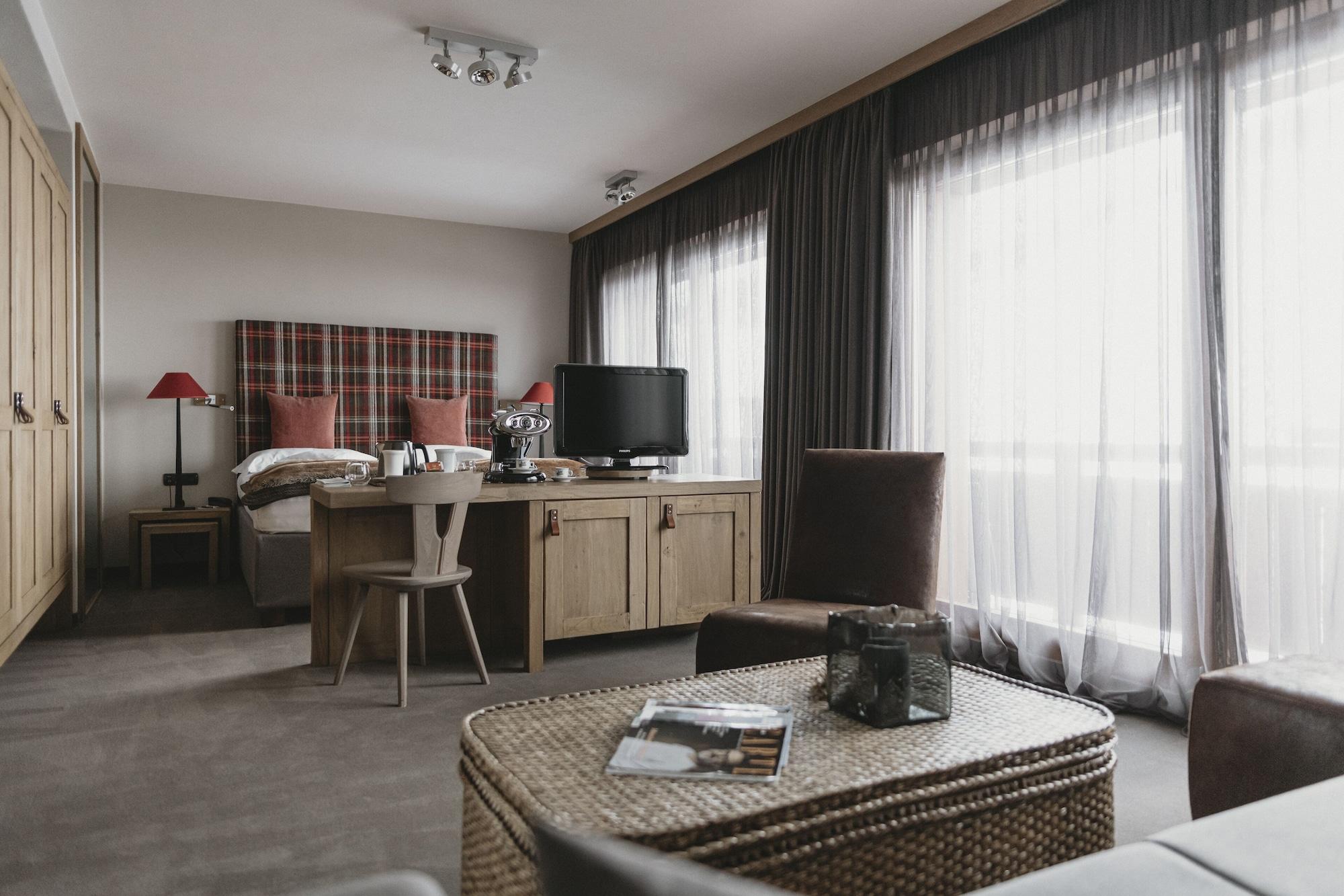 Eco & Wellness Boutique Hotel Sonne リヴィーニョ エクステリア 写真