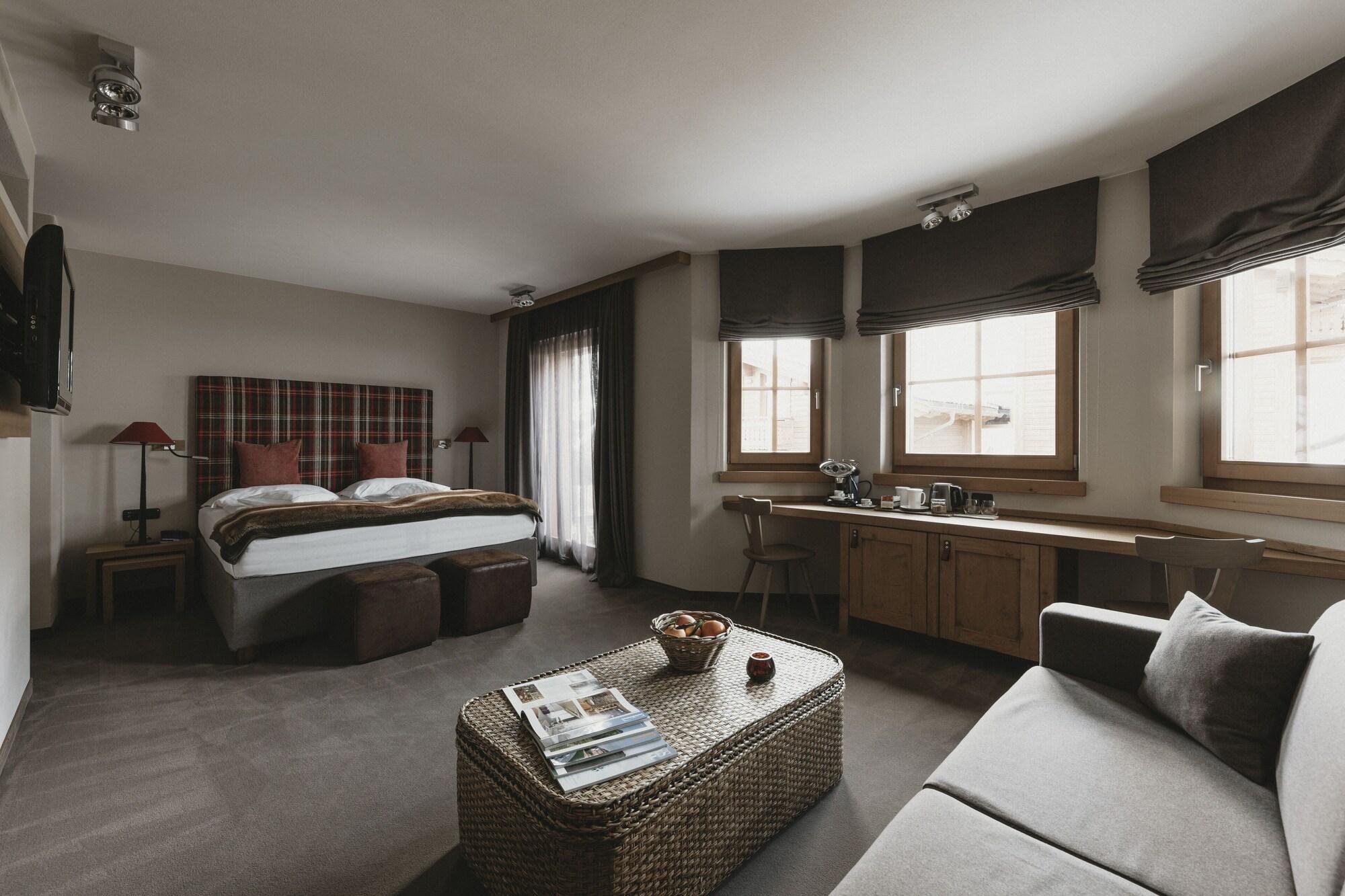 Eco & Wellness Boutique Hotel Sonne リヴィーニョ エクステリア 写真