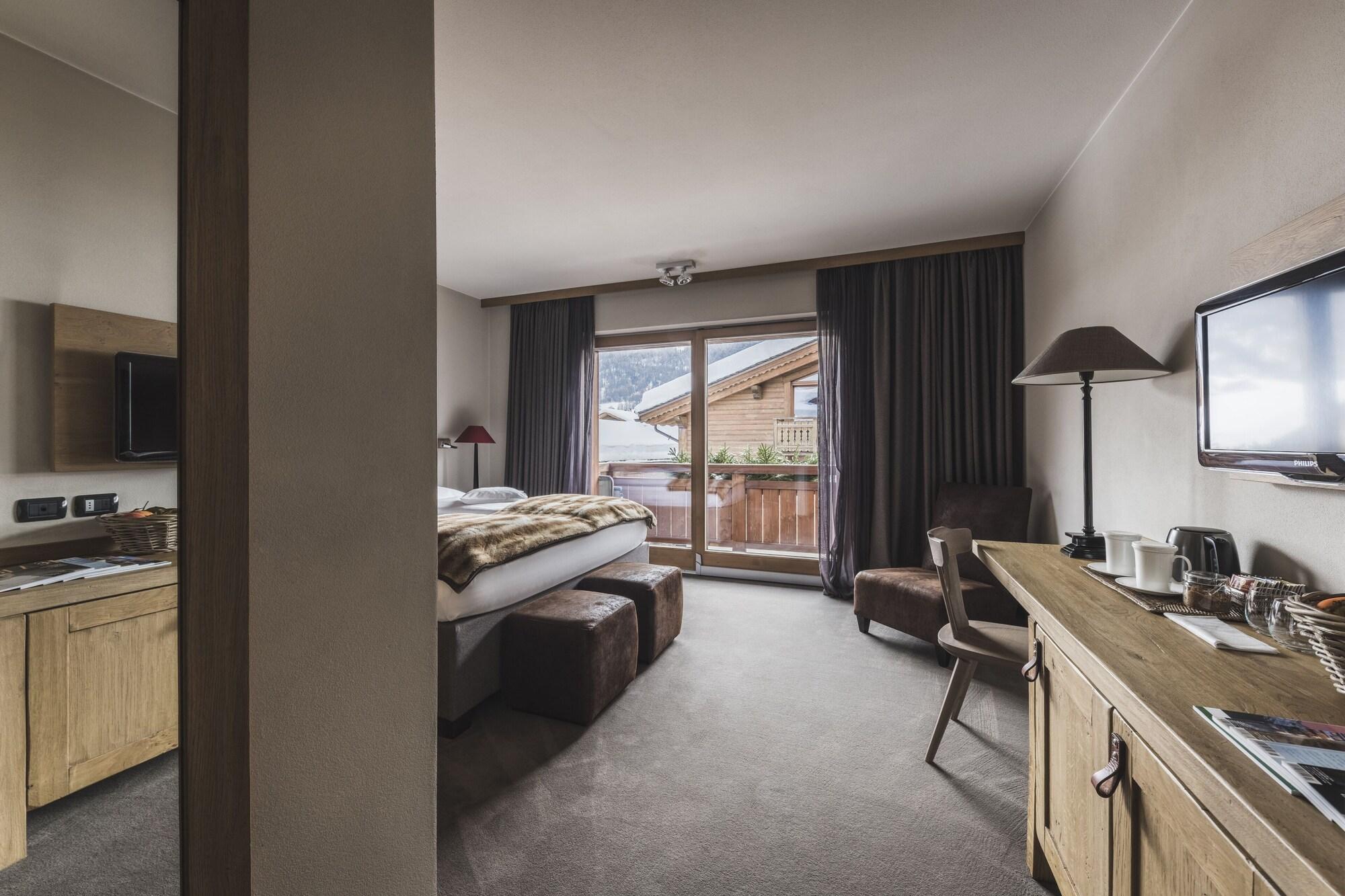 Eco & Wellness Boutique Hotel Sonne リヴィーニョ エクステリア 写真