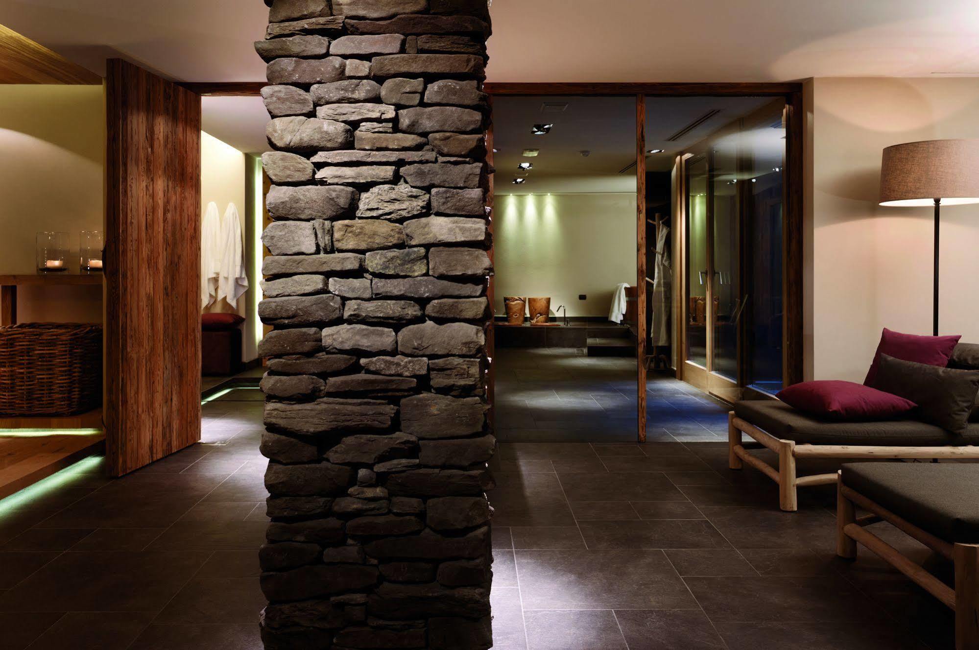 Eco & Wellness Boutique Hotel Sonne リヴィーニョ エクステリア 写真